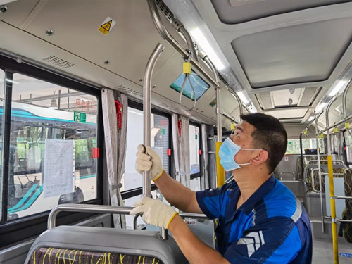 好消息！上海733輛“黑金剛”公交車將大變樣！車廂內(nèi)多了這些......(圖3)